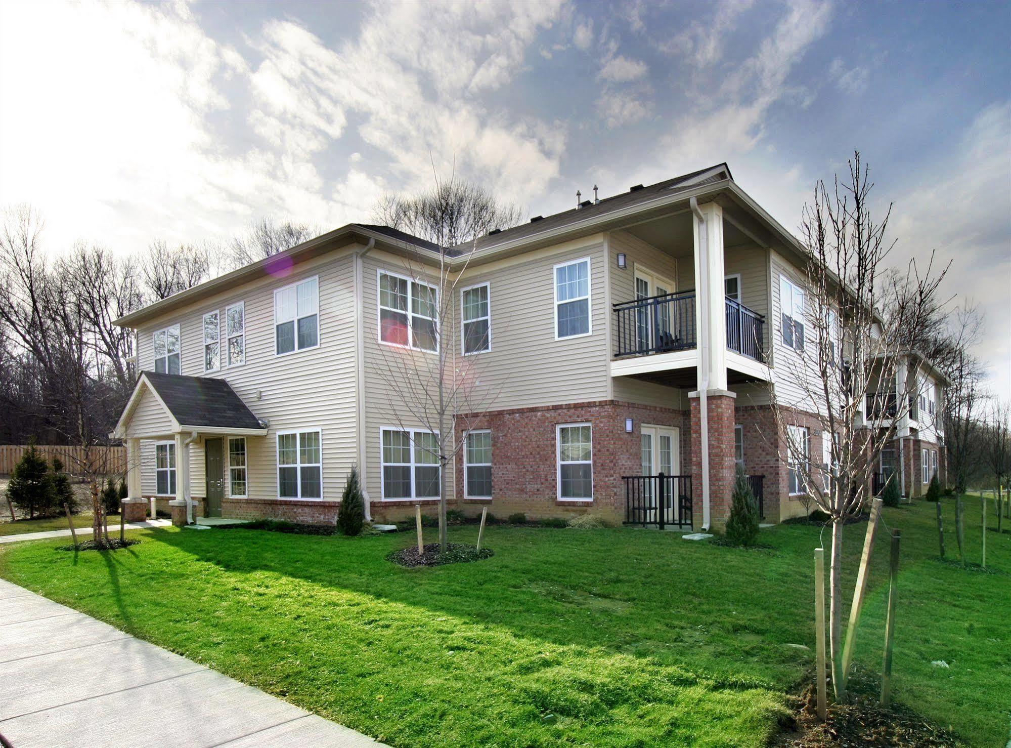 Charwood Suites Columbus Exterior photo